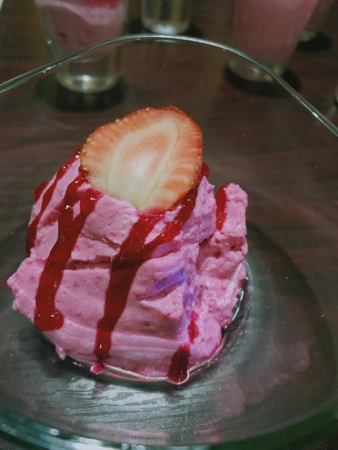 Strawberry mousse 